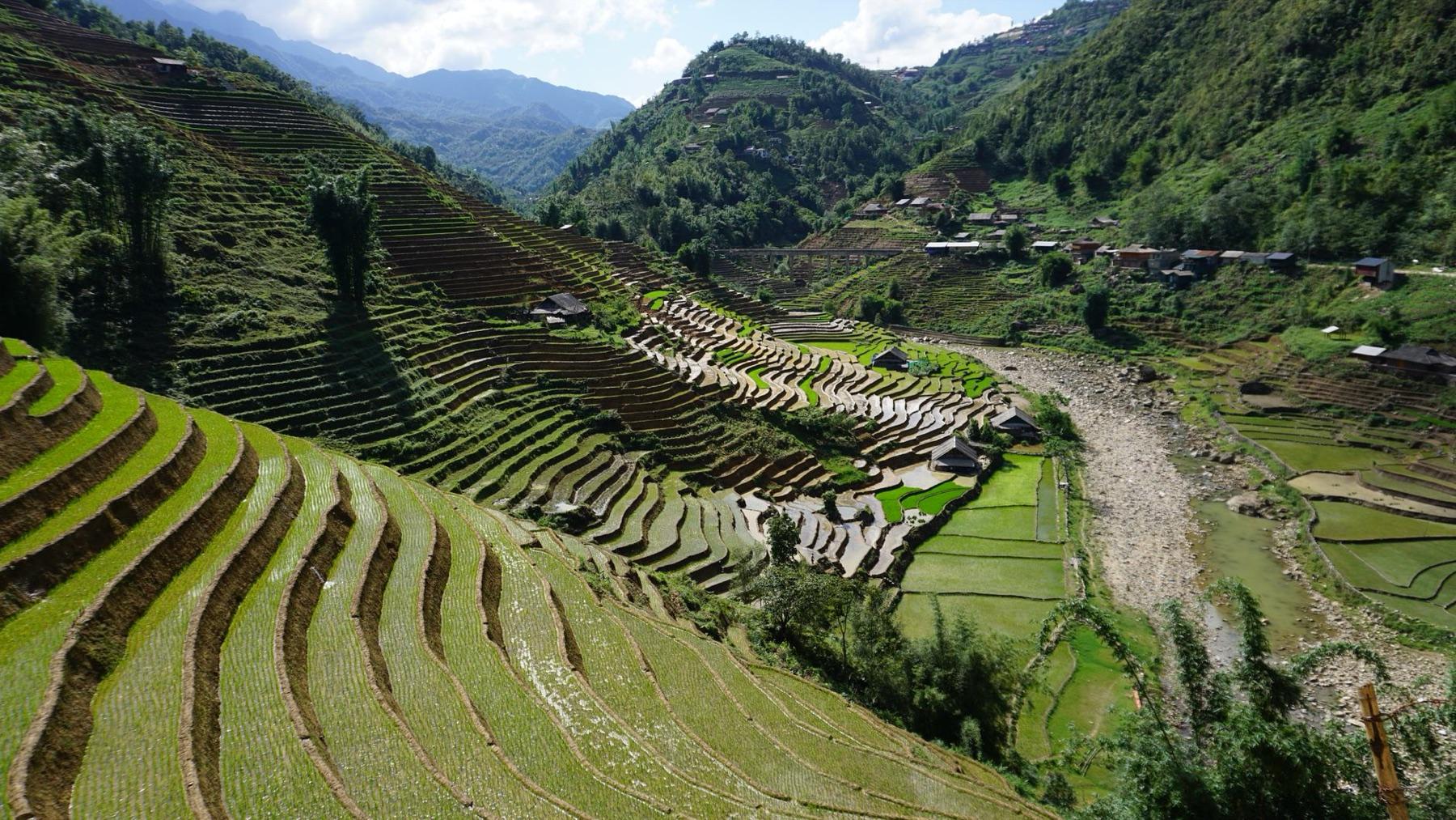 Sapa — Getting there & around